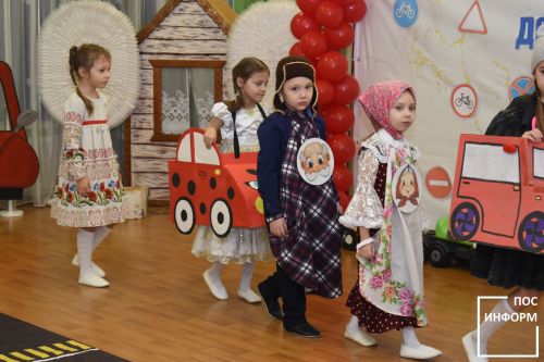 В детском саду «Огонек» состоялась Зональная конференция «Безопасность дорожного движения — всей семьей»