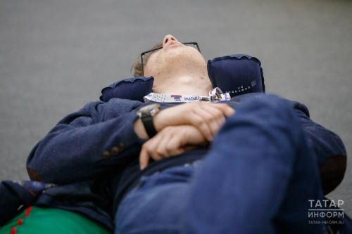 Врач-сомнолог поделился советами о том, как эффективно просыпаться зимой