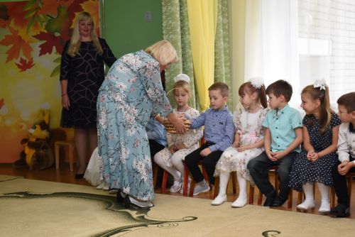 День пожилого человека отметили в детском саду «Золотая Рыбка» Камских Полян