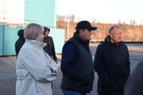 В Камских Полянах проверили готовность снегоуборочной техники к зиме