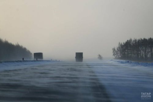 ГАИ Татарстана предупреждает о соблюдении мер безопасности на дорогах из-за сильного ветра