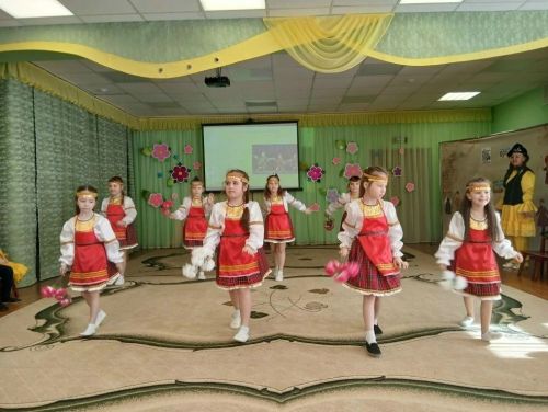 В детском саду «Золотая рыбка» отметили Навруз — праздник весеннего равноденствия