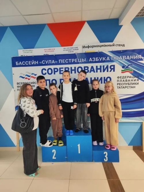 Юные пловцы из Камских Полян успешно выступили на двух турнирах