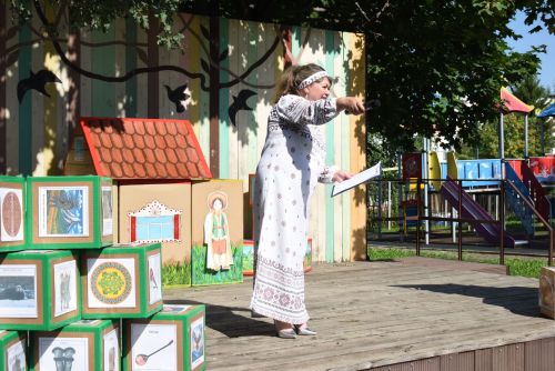 Яркий праздник под названием «Национальное лето в кубе» прошел в Камских Полянах