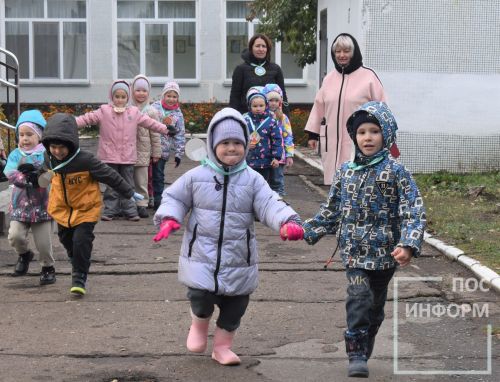 Праздник золотой осени в детском саду «Огонёк»