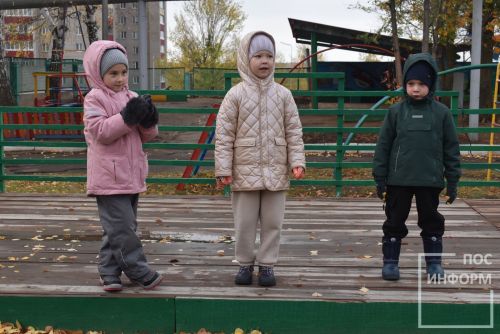 Праздник золотой осени в детском саду «Огонёк»