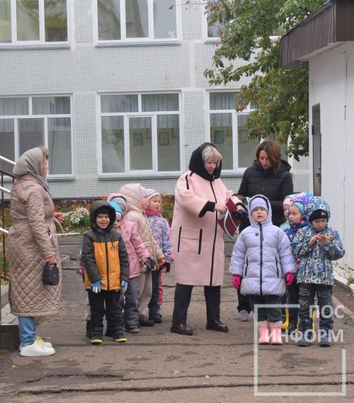 Праздник золотой осени в детском саду «Огонёк»