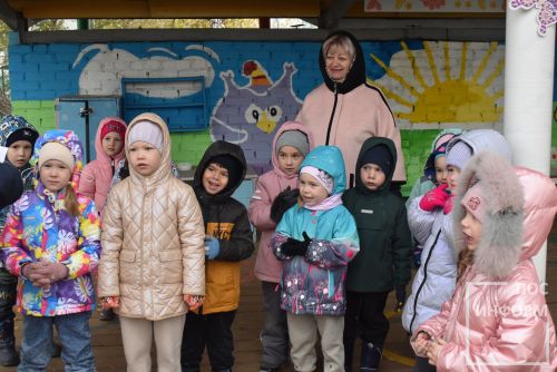 Праздник золотой осени в детском саду «Огонёк»