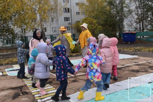 Праздник золотой осени в детском саду «Огонёк»