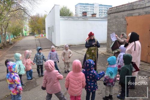 Праздник золотой осени в детском саду «Огонёк»