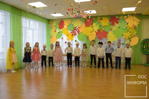 Осенний утренник в детском саду «Огонек»