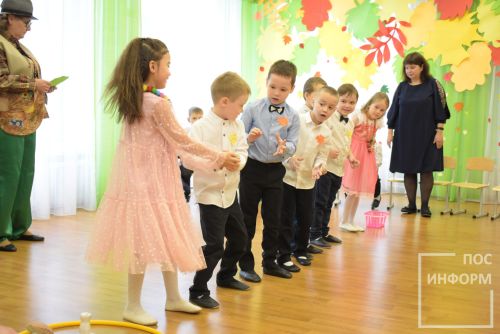 Осенний утренник в детском саду «Огонек»