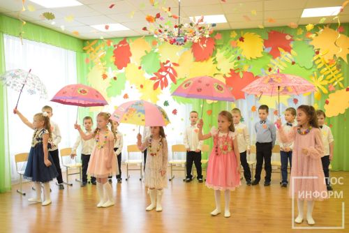 Осенний утренник в детском саду «Огонек»