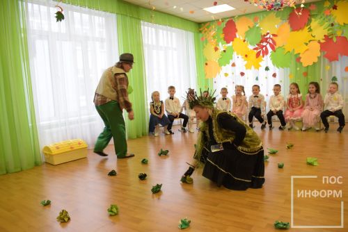 Осенний утренник в детском саду «Огонек»