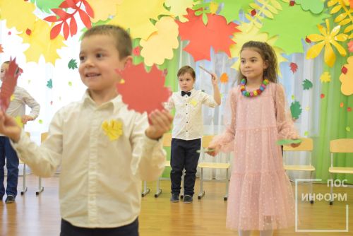 Осенний утренник в детском саду «Огонек»