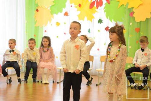 Осенний утренник в детском саду «Огонек»