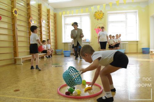 Спортивное развлечение в детском саду «Солнышко»