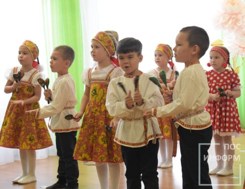 Праздник молодых душою в детском саду «Огонёк»