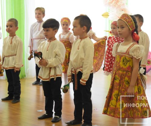 Праздник молодых душою в детском саду «Огонёк»