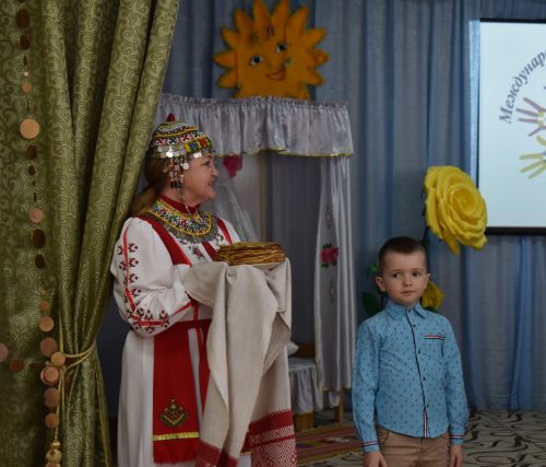 В детском саду «Айгуль» прошло мероприятие, посвященное Международному дню родного языка