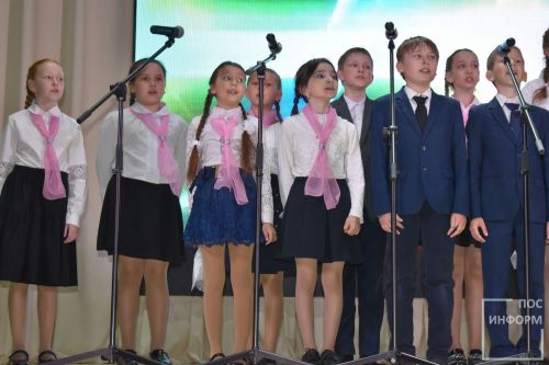 В КЦ «Чулман-Су» состоялся отчетный концерт учащихся и преподавателей детской музыкальной школы