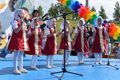 Камполянцы встречали праздник «Сабантуй - 2023»