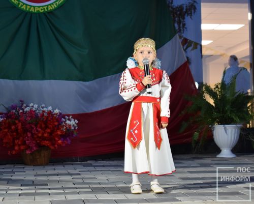 Камполянцы отметили День Республики