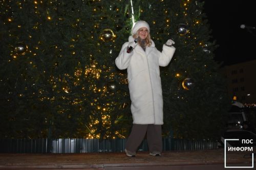 В Камских Полянах зажглась главная ёлка🎄