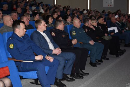 В Камских Полянах состоялся сход граждан