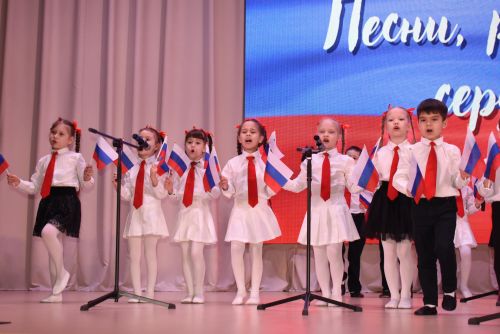 В Камских Полянах прошёл фестиваль патриотической песни