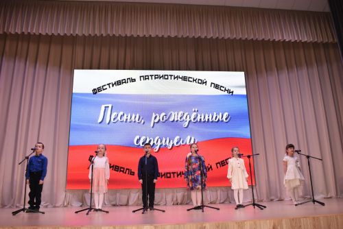 В Камских Полянах прошёл фестиваль патриотической песни