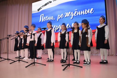 В Камских Полянах прошёл фестиваль патриотической песни