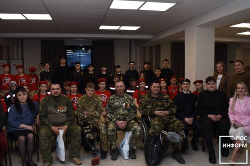 В культурном центре «Чулман-Су» Камских Полян прошел урок мужества