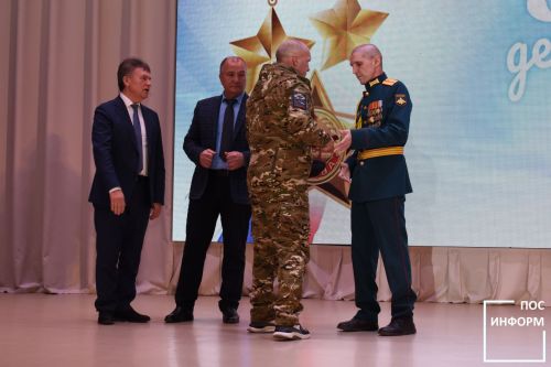 Посмертно наградили Героев Камских Полян