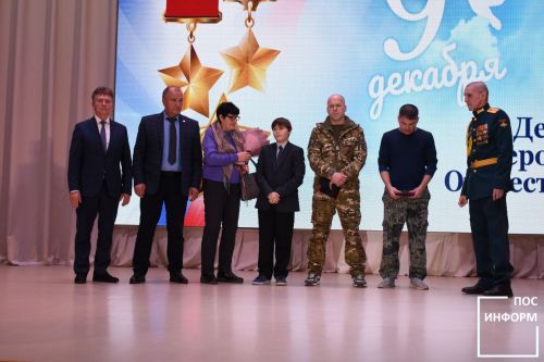 Посмертно наградили Героев Камских Полян