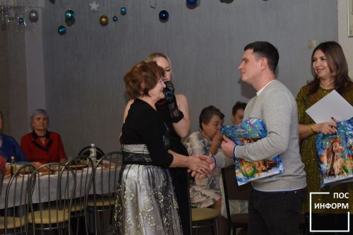 Новогодний вечер для старшего поколения в Камских Полянах