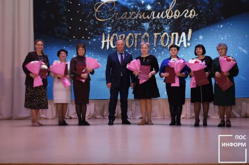 В Камских Полянах прошел новогодний гала-концерт