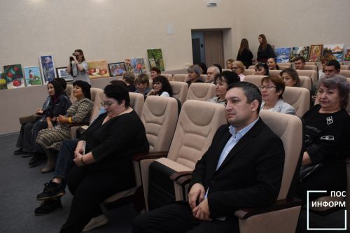 В исполнительном комитете Камских Полян состоялся благотворительный аукцион