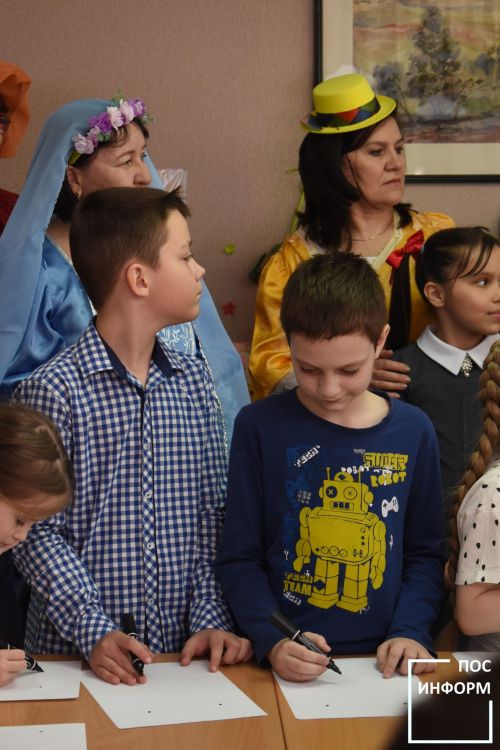 Волшебное приключение в библиотеке! 🧙‍♂️