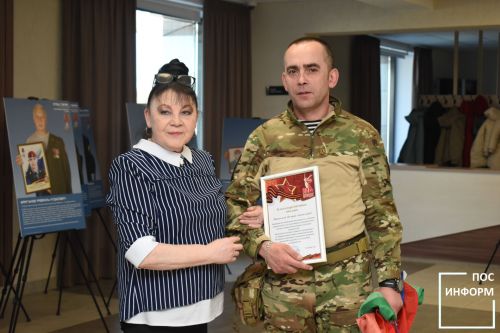 В Камских Полянах прошла встреча жителей с участником СВО