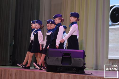 🌸 В Камских Полянах прошёл праздничный концерт в честь 8 Марта! 🌸