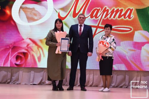 🌸 В Камских Полянах прошёл праздничный концерт в честь 8 Марта! 🌸