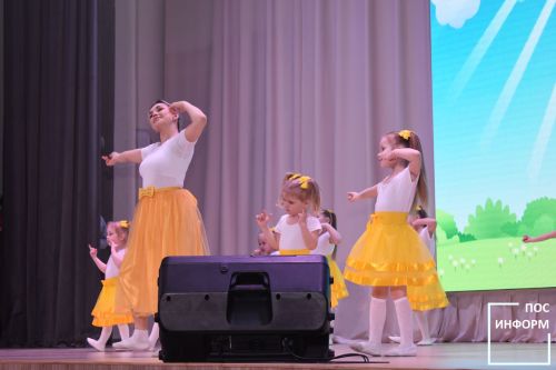 🌸 В Камских Полянах прошёл праздничный концерт в честь 8 Марта! 🌸
