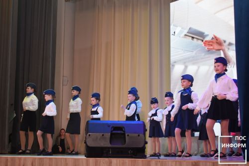 🌸 В Камских Полянах прошёл праздничный концерт в честь 8 Марта! 🌸