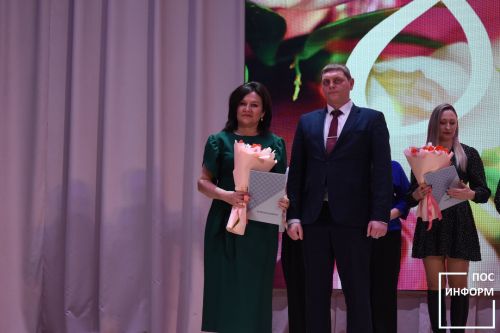 🌸 В Камских Полянах прошёл праздничный концерт в честь 8 Марта! 🌸