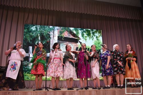 🎶 «Вернуться памятью и сердцем»: в Камских Полянах завершился смотр-конкурс художественной самодеятельности💃