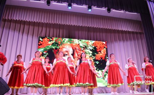 🎶 «Вернуться памятью и сердцем»: в Камских Полянах завершился смотр-конкурс художественной самодеятельности💃