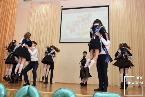 В школе № 1 Камских Полян прозвенел последний звонок