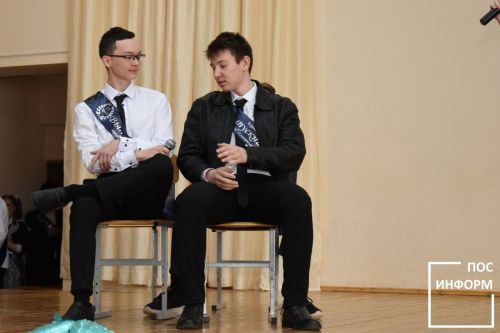 В школе № 1 Камских Полян прозвенел последний звонок