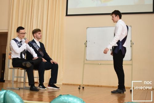 В школе № 1 Камских Полян прозвенел последний звонок